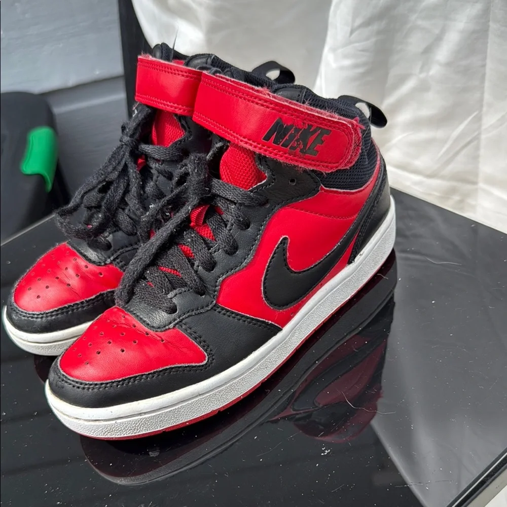 Nike Black and Red Air Max Sneakers - Picture 6 of 11